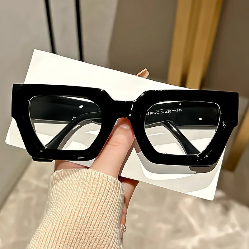 Visoré - Luxurious and Fashionable Oversized Glasses